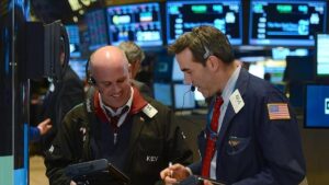 Küresel piyasalarda düşük hacim uyarısı: Dalgalanma artabilir