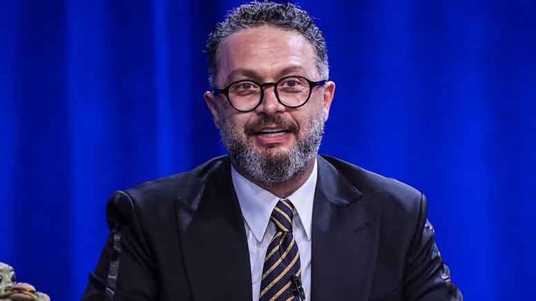 İbrahim Selim gönlünü kendisinden 16 yaş küçük fenomene kaptırdı