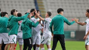 Konyaspor, Antalyaspor karşısında tek golle güldü