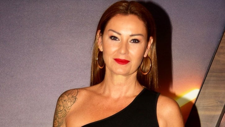 Pınar Altuğ’dan ‘yılbaşı’ eleştirisine yanıt