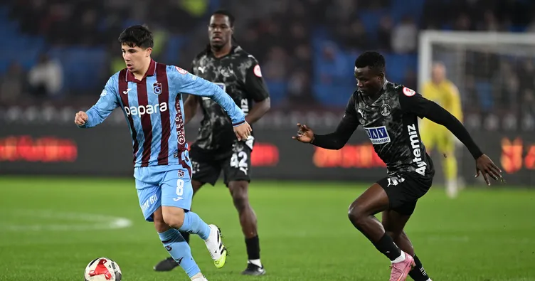 Son dakika haberi: Trabzonspor, kupaya mağlubiyetle başladı! Alanyaspor Güven Yalçın ile kazandı…