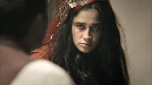 Türkiye’yi terk eden ünlü oyuncu, papazla evlenip Hristiyan oldu