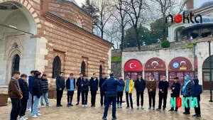 Yıldırımlı gençlerden tarihi yolculuk