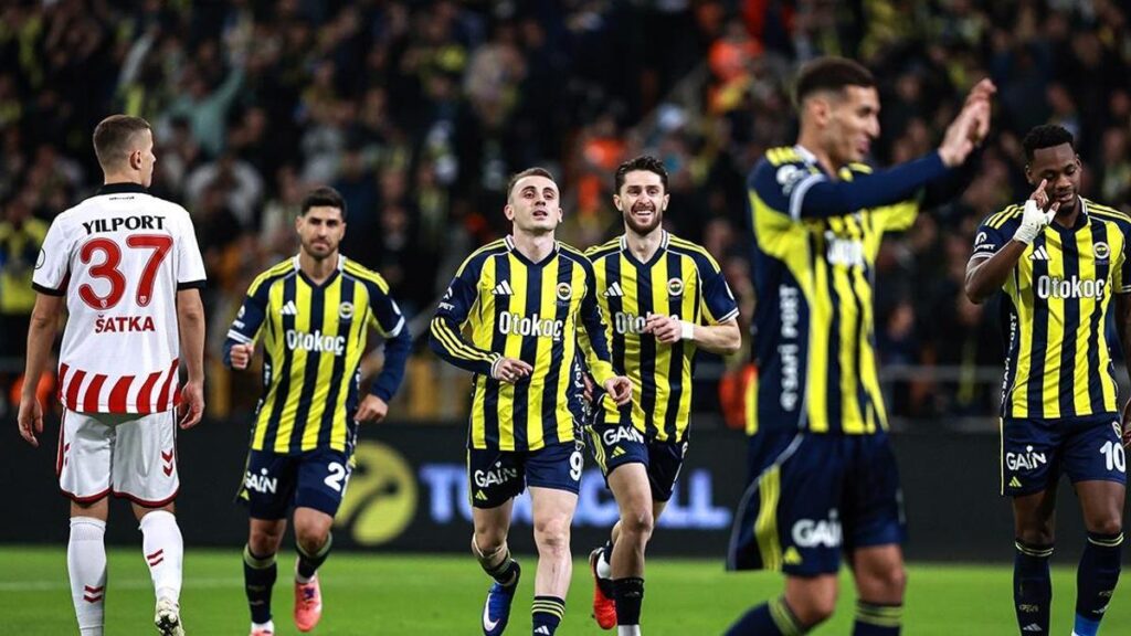 Fenerbahçe 2-0 Samsunspor Maç Özeti | Süper Kupa’da finalin adı: Fenerbahçe – Galatasaray