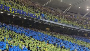 Fenerbahçe, Süper Kupa finali sonrası 2 taraftarının yaralandığını duyurdu