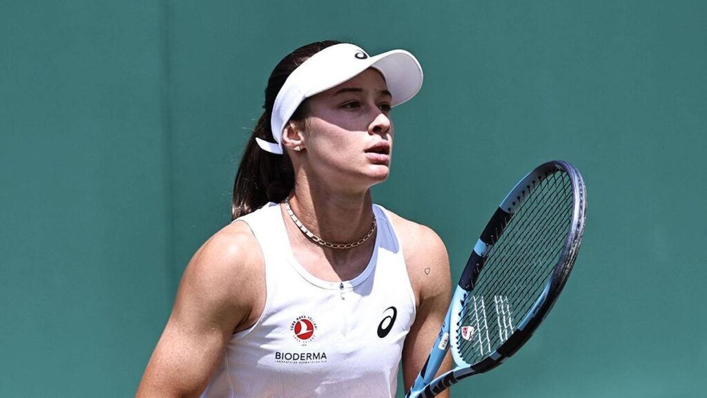 Zeynep Sönmez, Avustralya Açık elemelerinde finale yükseldi